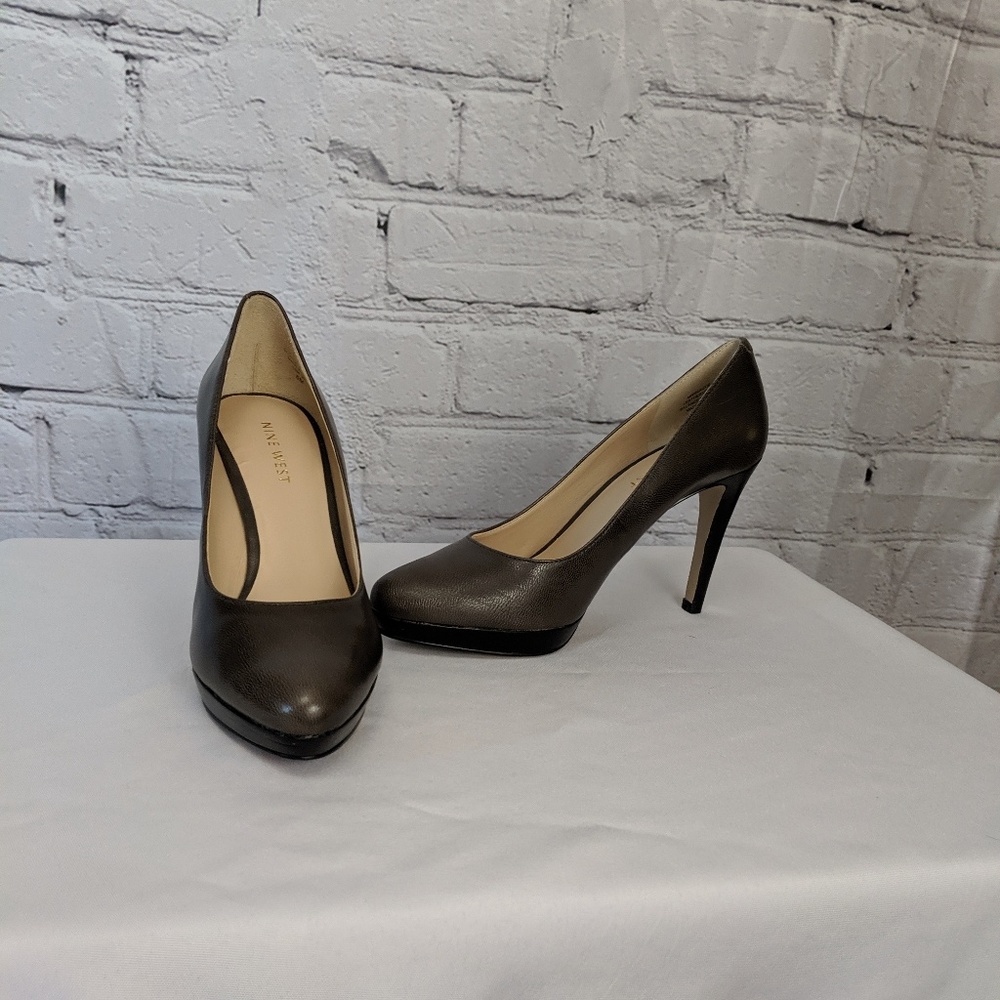 Nine West pumps